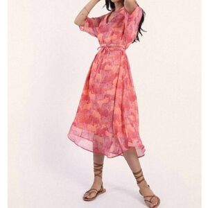 open lace back dress Molly Bracken Short Shirt Dress with Smocked Details – Olly-Olly main image 0